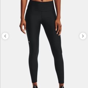 Under armour leggings black with logo on leg
